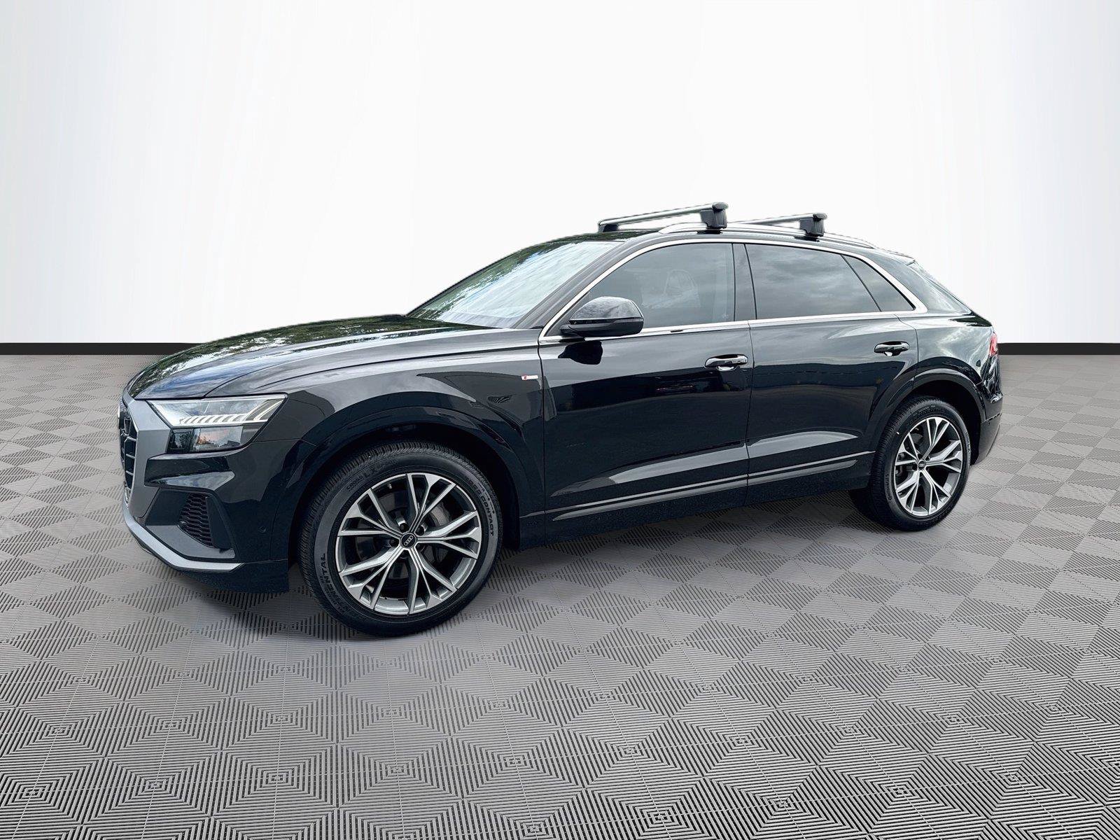 Used 2023 Audi Q8 Premium Plus AWD/4WD image 3