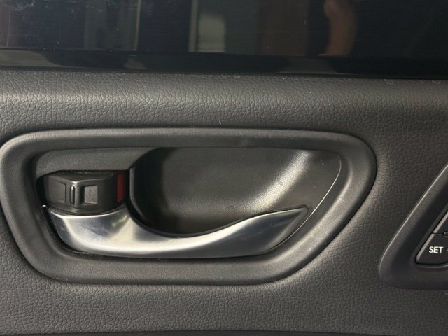 Used 2025 Honda Pilot Touring image 25