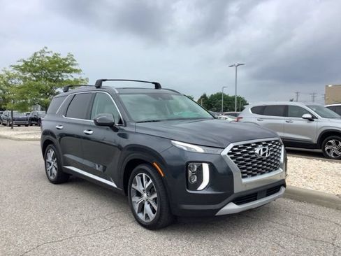 Used 2020 Hyundai Palisade SEL w/ Premium Package AWD/4WD image 3