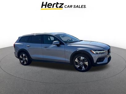 Used 2025 Volvo V60 B5 Cross Country Plus
