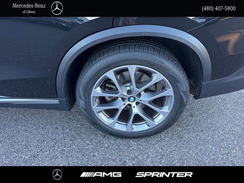 Used 2024 BMW X5 sDrive40i w/ Executive Package image 8