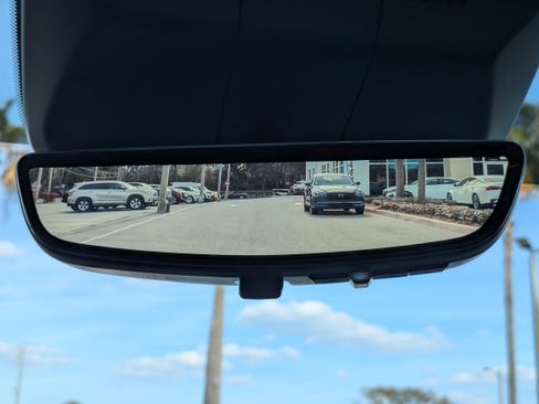 Certified 2025 Cadillac Escalade Sport Platinum w/ LPO, ONYX Package image 36