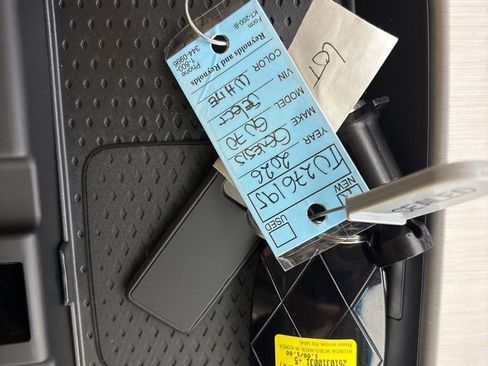 New 2026 Genesis GV70 2.5T Select image 33