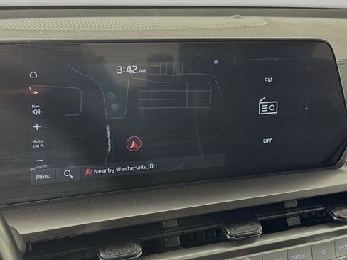 Used 2023 Kia Telluride S FWD image 13