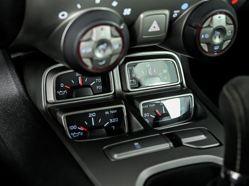 Used 2015 Chevrolet Camaro SS w/ SS Performance Package RWD image 30