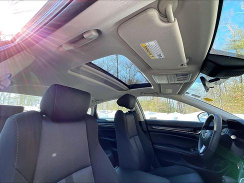 Certified 2019 Honda Accord EX image 21