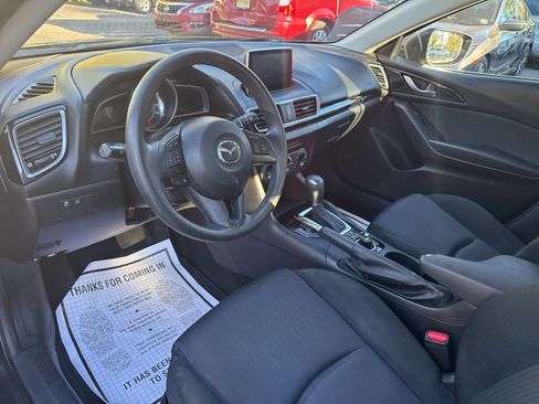Used 2015 MAZDA MAZDA3 i Sport image 10