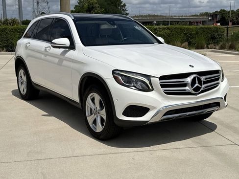 Used 2018 Mercedes-Benz GLC 300 image 12