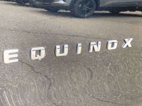 Used 2023 Chevrolet Equinox LT FWD image 30