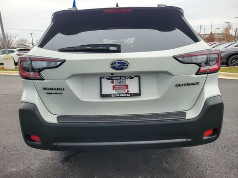 Certified 2025 Subaru Outback Onyx Edition image 5