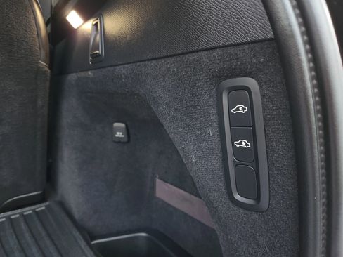 Used 2016 Volvo XC90 T6 Inscription w/ Vision Package image 22