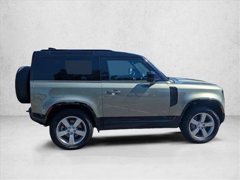 Used 2022 Land Rover Defender 90 X-Dynamic HSE AWD/4WD image 4