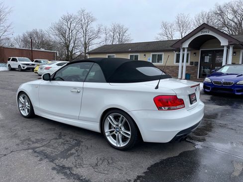 Used 2013 BMW 135i Convertible RWD image 25