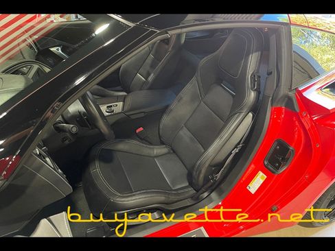 Used 2015 Chevrolet Corvette Stingray Coupe image 20