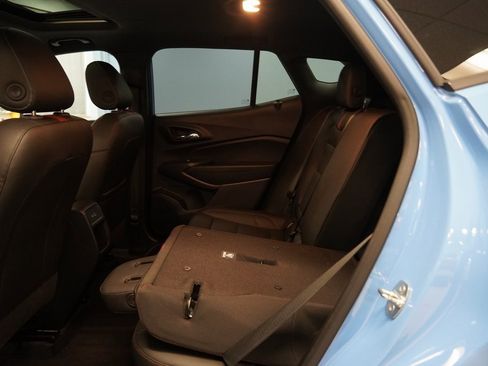 Used 2024 Chevrolet Trax RS w/ Sunroof Package image 27