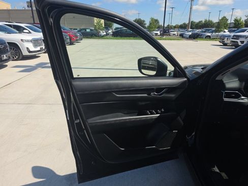 Used 2023 MAZDA CX-5 AWD 2.5 S w/ Premium Package image 11