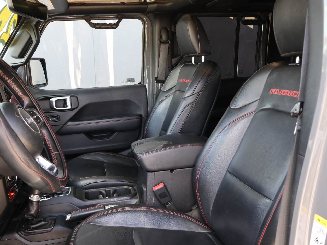Used 2020 Jeep Gladiator Rubicon AWD/4WD image 9