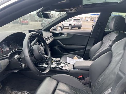 Used 2023 Audi A5 2.0T Premium w/ Convenience Package image 5