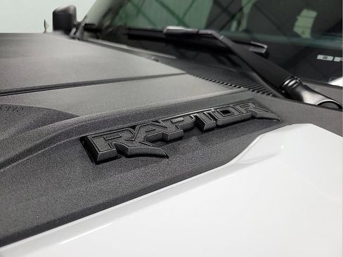 Used 2024 Ford Bronco Raptor image 8