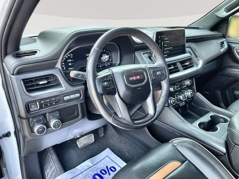 Used 2023 GMC Yukon AT4 w/ Technology Package AWD/4WD image 16