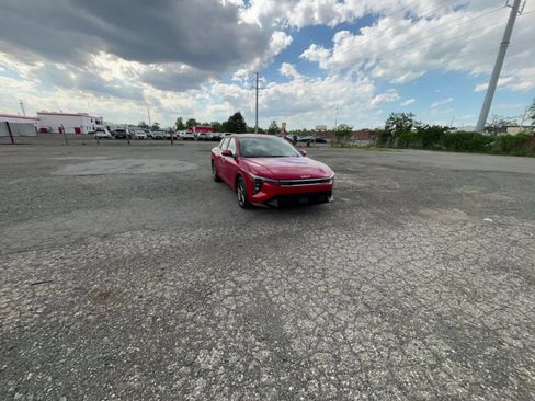 Used 2025 Kia K4 FWD image 12