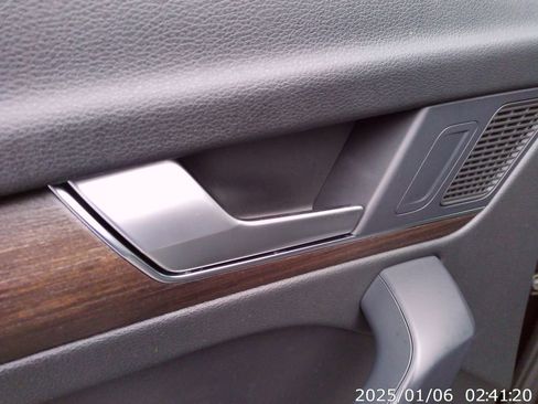 Certified 2023 Audi Q5 2.0T Premium Plus w/ Premium Plus Package image 23