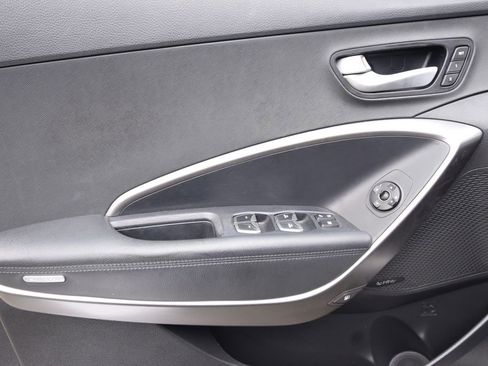 Used 2017 Hyundai Santa Fe Sport w/ 2.0T Ultimate Tech Package 05 image 25