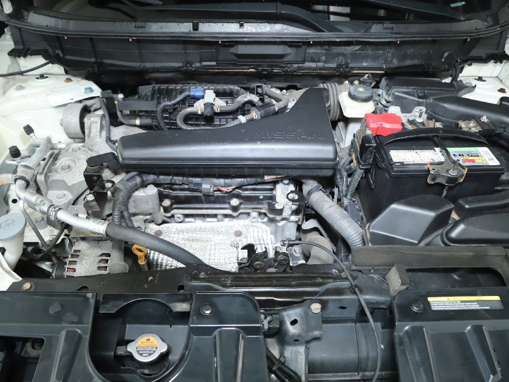 Used 2018 Nissan Rogue S AWD/4WD image 32