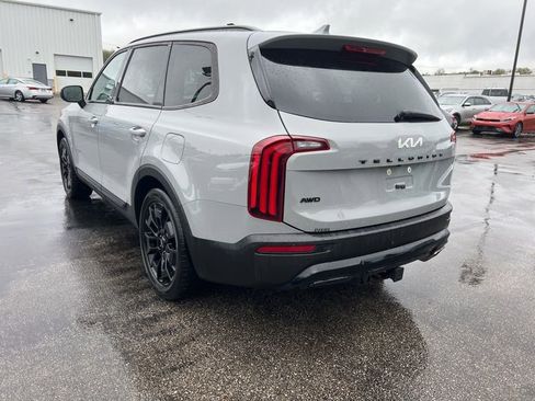 Certified 2022 Kia Telluride EX w/ EX Premium Package AWD/4WD image 6