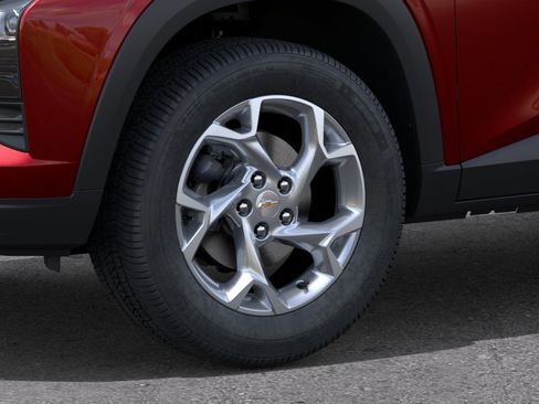 New 2026 Chevrolet Trax LS w/ LS Convenience Package FWD image 9