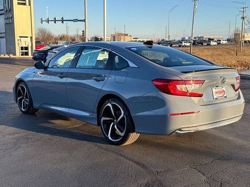 Certified 2022 Honda Accord Sport image 9