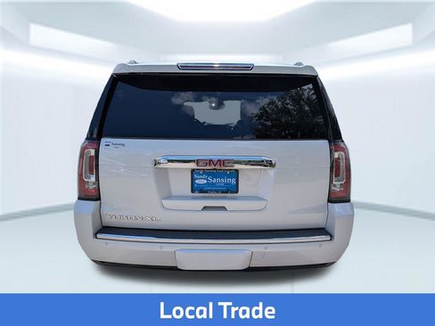 Used 2018 GMC Yukon XL Denali w/ Denali Ultimate Package AWD/4WD image 5