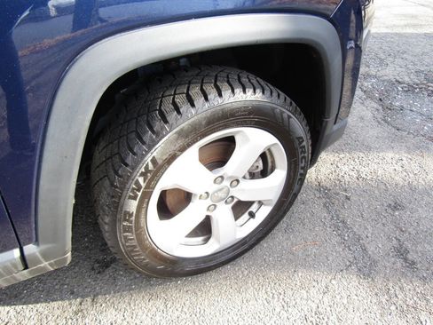 Used 2021 Jeep Compass Latitude image 37