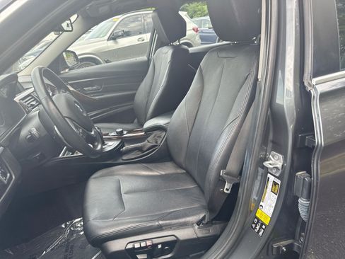 Used 2015 BMW 328i xDrive Wagon AWD/4WD image 16