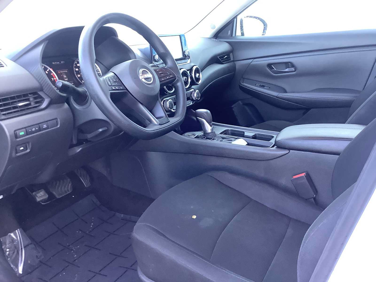 Used 2024 Nissan Sentra S FWD image 3