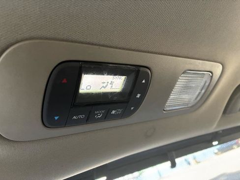 Used 2018 Honda Odyssey EX-L image 32