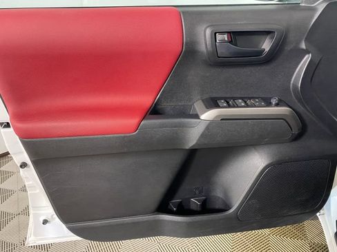 Certified 2023 Toyota Tacoma SR5 AWD/4WD image 20