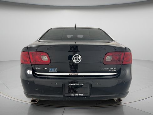 Used 2006 Buick Lucerne CXS w/ Driver Confidence Package FWD image 7
