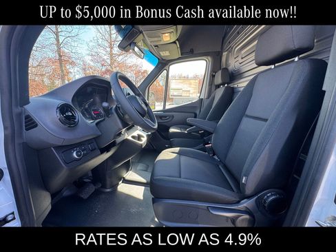 New 2026 Mercedes-Benz Sprinter 2500 image 5