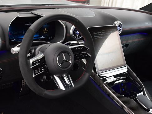 New 2025 Mercedes-Benz SL 63 AMG S e Performance 4MATIC image 17