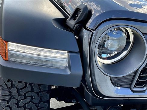 New 2025 Jeep Wrangler Rubicon w/ Technology Group image 15