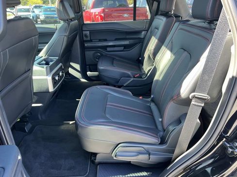 Used 2024 Ford Expedition Limited image 20