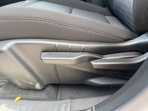 New 2026 Chevrolet Equinox LT FWD image 22