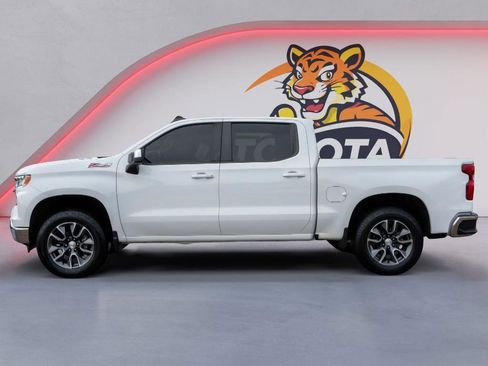 Used 2023 Chevrolet Silverado 1500 LT image 8