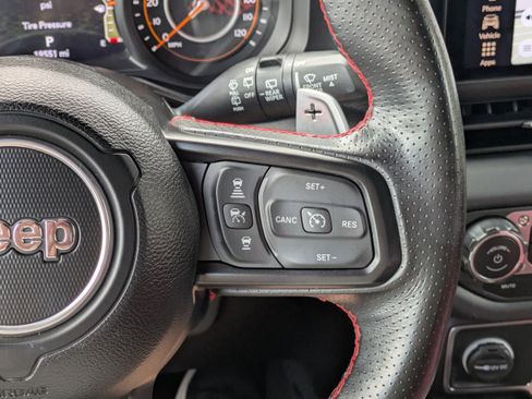 Used 2024 Jeep Wrangler Unlimited Rubicon 392 image 16