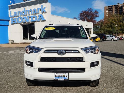 Used 2022 Toyota 4Runner TRD Sport image 2