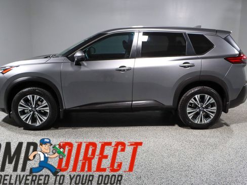 Used 2023 Nissan Rogue SV FWD image 10