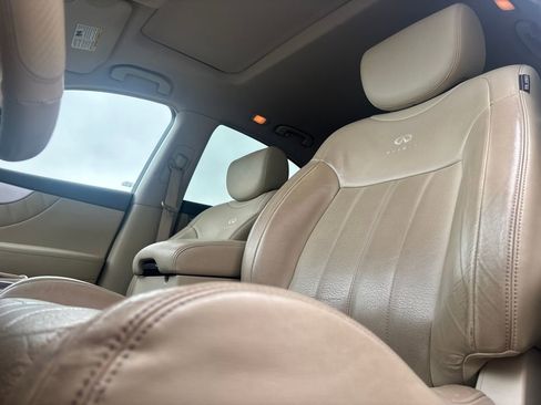 Used 2014 INFINITI QX70 AWD w/ Premium Package image 10
