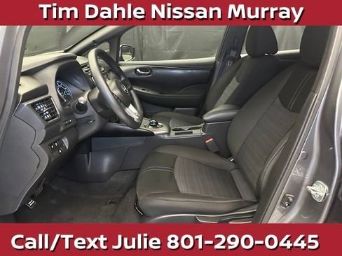 Used 2024 Nissan Leaf S FWD image 21