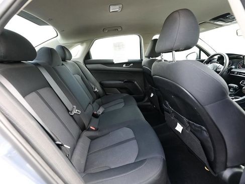 Used 2022 Kia K5 LXS FWD image 21